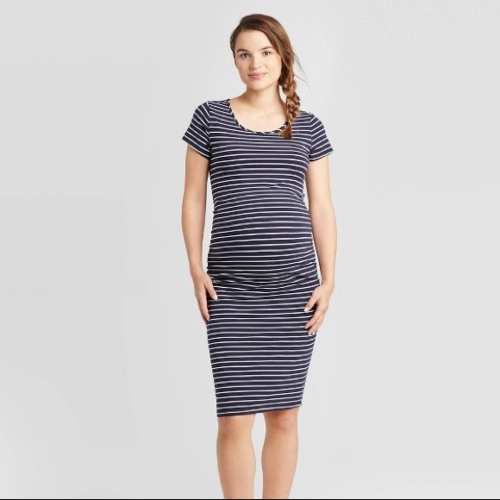 Ingrid & Isabel striped maternity dress